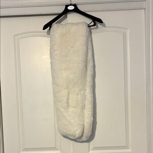 Plush White Faux Fur Shawl/ Stole